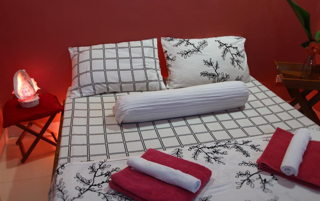 Blue Bamboo Hotel Balabag  Phòng bức ảnh