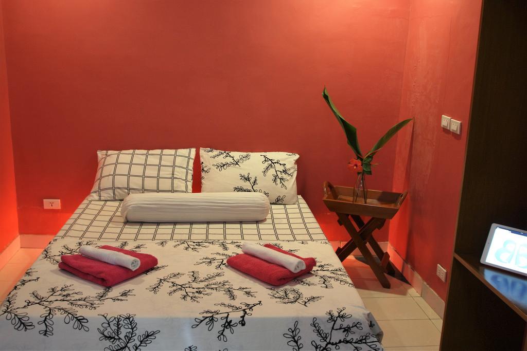 Blue Bamboo Hotel Balabag  Phòng bức ảnh