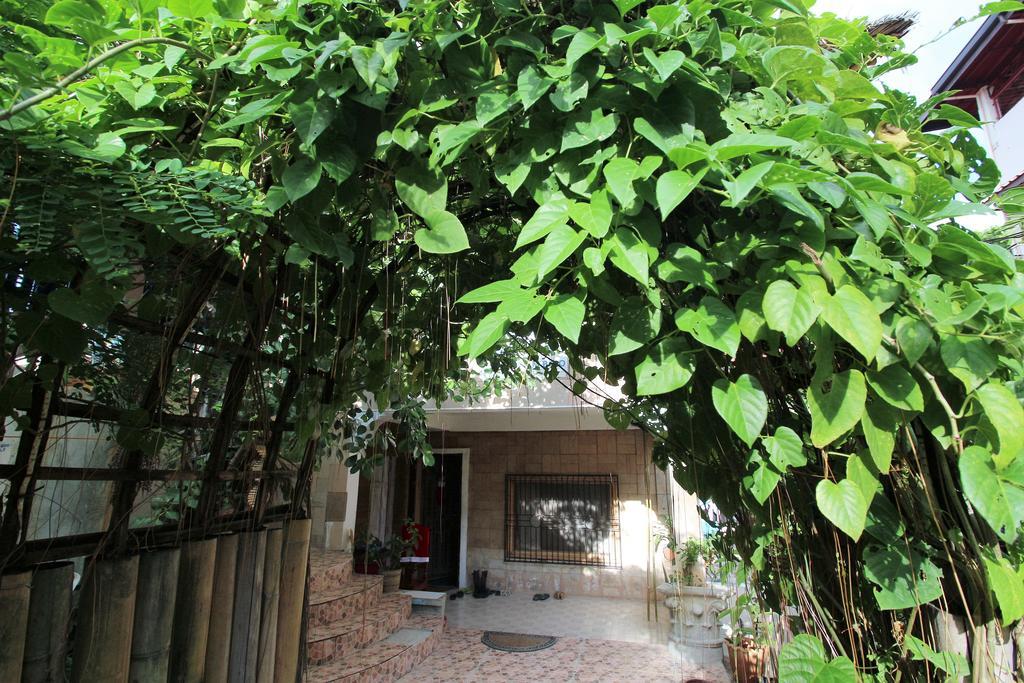 Blue Bamboo Hotel Balabag  Ngoại thất bức ảnh