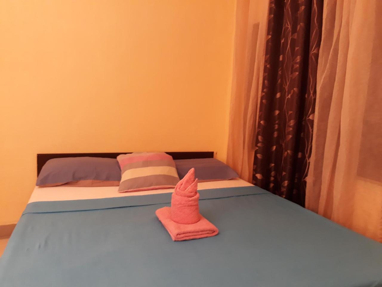 Blue Bamboo Hotel Balabag  Ngoại thất bức ảnh