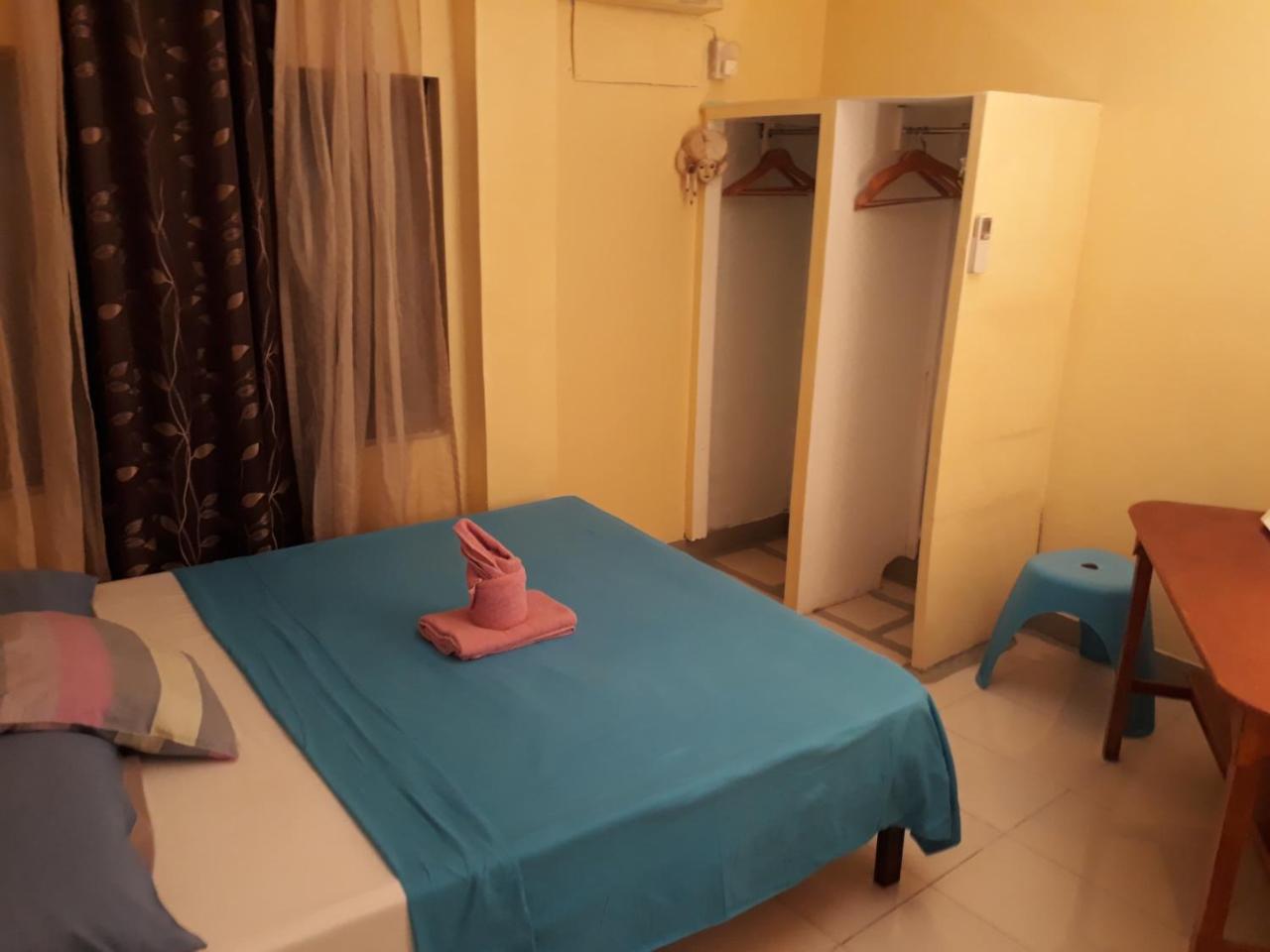 Blue Bamboo Hotel Balabag  Ngoại thất bức ảnh